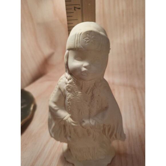 New Ceramic Bisque Ready To Paint Indian Native American GirL - Picture 7 of 13